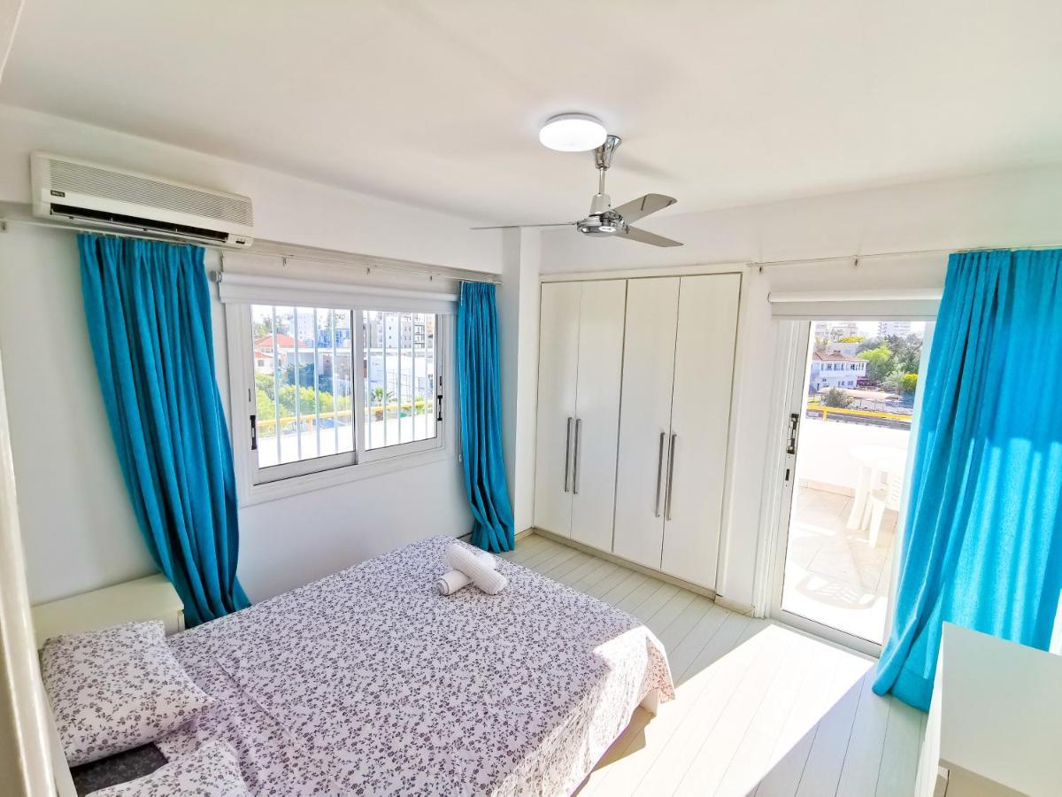 Sun Kissed Apartment Larnaka Exterior foto